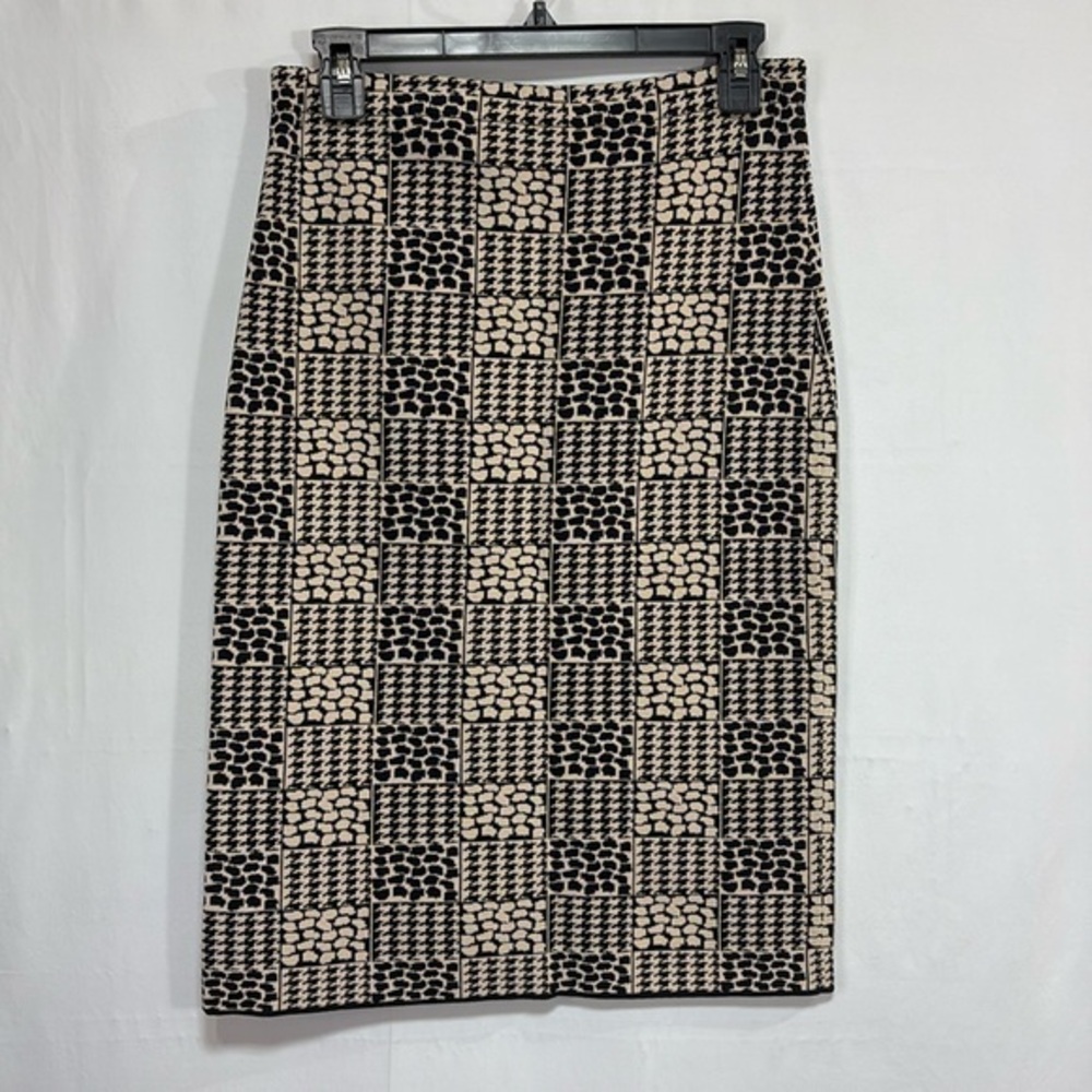 🐭 Grace Dane Lewis cream, black mixed weave knit skirt, straight  pencil